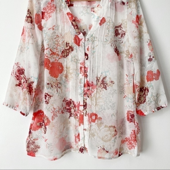 Eddie Bauer Sheer Floral V-Neck Pintuck 3/4 Sleeve Tunic Blouse Size M - Picture 6 of 15